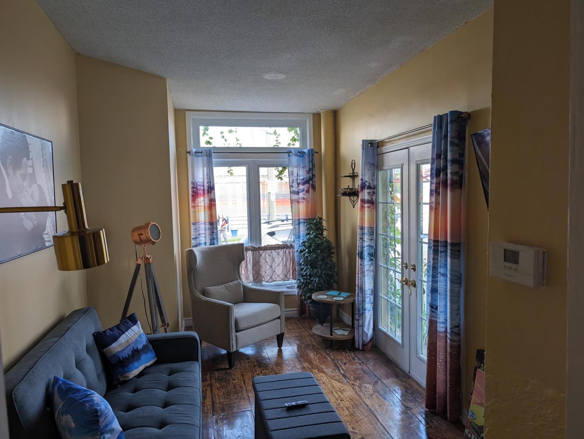 Canalside Restaurant, Inn & Kitchen Store Port Colborne Esterno foto